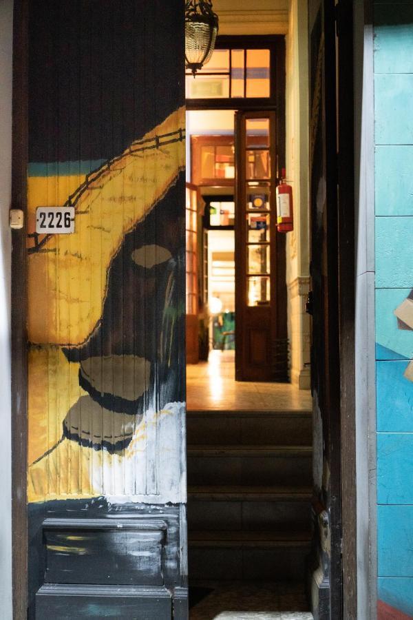 Charruas Hostel Montevideo Exterior foto